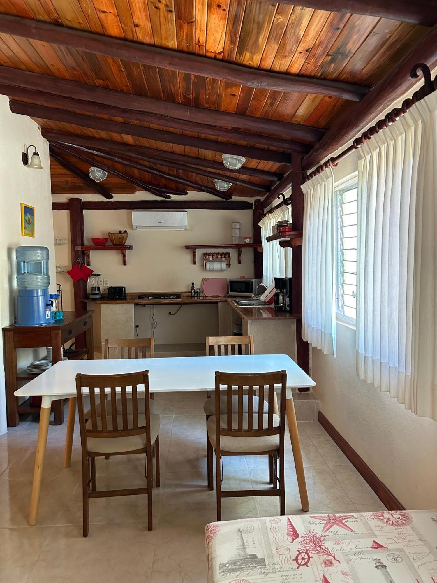 The Diving Lodge Downtown Puerto Morelos Exterior photo